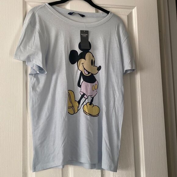 Rare baby blue Mickey Mouse Abercrombie T-shirt collab - Picture 1 of 3